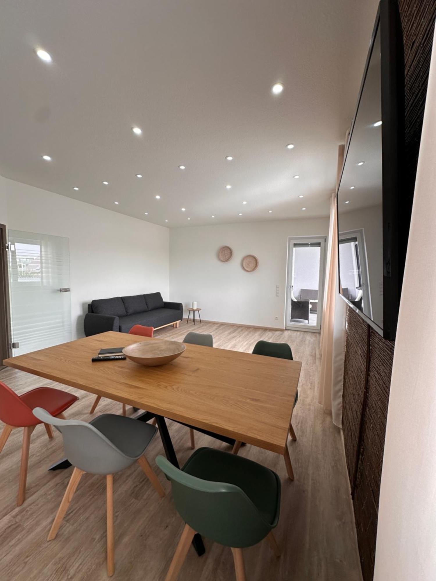Amao-Obsidian I 120Qm I Elegantes Business- & Familienapartment I 3 Schlafzimmer I Kingsize Betten Шванау Екстериор снимка